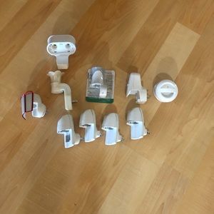 - Scent plug in holders for Air wick, Yankee Candle, Bath and Bodyworks